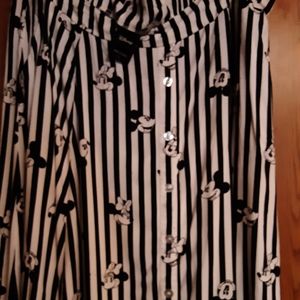 Torrid Disney Collection Skirt Size 2